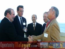 Photo taken in the penthouse suite at the Atlantic hotel in Fort Lauderdale. Carlos Banks, Mayor Jim Naugle, Jacques Roy,  Bernhard Schutte and Roberto BravoFrom left to right: Carlos Banks, MALAYSIA AIRLINES,  Jim Naugle, Mayor of the City of Fort Lauderdale, Jacques Roy, General Manager of the Atlantic Hotel, Bernhard Schutte, Chairman of Asia Committee USA and Roberto Bravo, President of RBG Group.