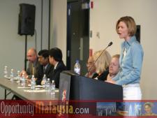 Kathryn Dye, International Trade Specialist with the U.S Department of Commerce speaking about opportunities in Malaysia.Kathryn Dye, International Trade Specialist with the U.S Department of Commerce speaking about opportunities in Malaysia. 