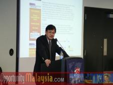 Mr. Phang Ah Tong, Executive Director of MIDA USA Region speaking about the Opportunities in Malaysia.Mr. Phang Ah Tong, Executive Director of MIDA USA Region speaking about the Opportunities in Malaysia.