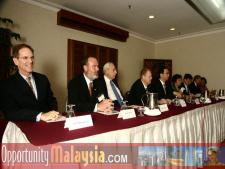 Opportunity Malaysia main Trip February 25 - March 6 2005Bernhard Schutte, Chairman of Asia Committee USA
