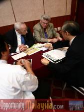 Nova Southeastern University One-to-One MeetingsDr.H.Wells Singleton, Education Provost/Univ. Dean of Nova Southeastern University, Dr. Ray Ferrero, President of Nova Southeastern University 

