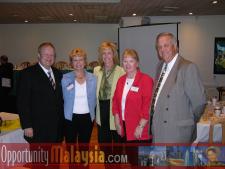 Debriefing Breakfast at Pompano Beach, Bernhard Schutte, Chairman of Asia Committee USA