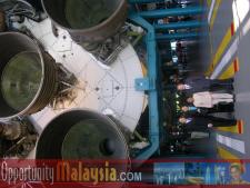 Apollo Saturn V Center at NASA Kennedy Space CenterPatrick Everett, Executive Assistant Digital Media Network, Boni Chuah, Commercial Attache in KL, Dato' Rosnah Majid, CEO of Electronic Business Management (EBM), Bernhard Schutte, Chairman of Asia Committee USA