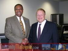 Meeting at the Florida Space Authority.Captain Winston Scott, Executive Director of The Florida Space Authority and Bernhard Schutte the Chairman of Asia Committee USA after a successful meeting.