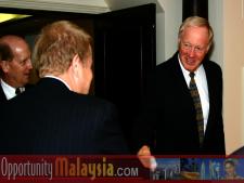 Bernhard Schutte welcoming Joel Gustafson, District Director of the Office of Congressman Clay Shaw Jr.From Left to right: Ken Haiko, Chairman, Board of Supervisors of Florida Space Bernhard Schutte, Chairman of Asia Committee USA and Joel Gustafson, District Director of the Office of Congressman Clay Shaw Jr.